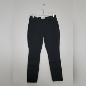 Universal Thread Mid Rise Curvy Skinny Black Denim Jeans